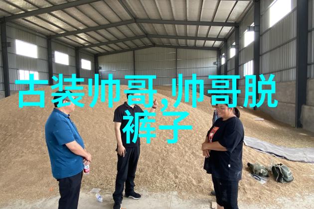 泰迪狗可以吃什么(关于泰迪犬我有好多问题  他吃些什么好不吃喜欢吃些饭 吃饭菜什么的会不会变形啊 吃