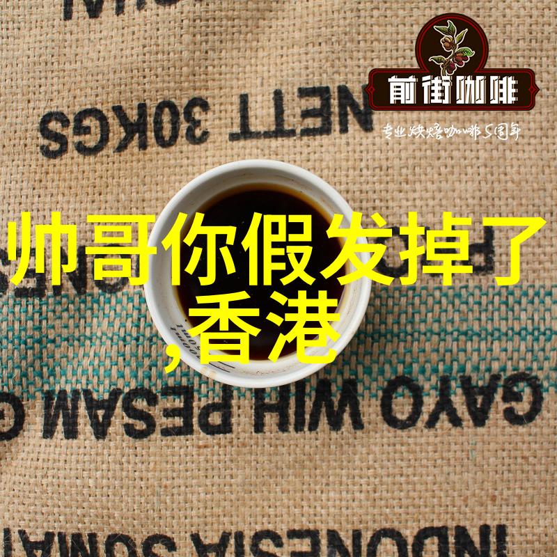 捕捞技巧如何通过腿部力量有效地张开贝壳享受新鲜扇贝