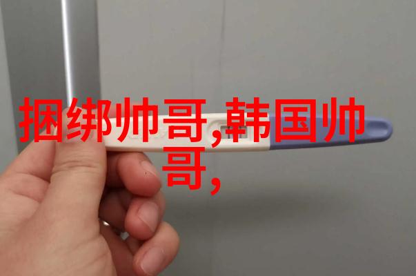 踏上心理悬疑之旅揭开这10本畅销巨作隐藏的情结